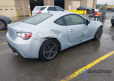 2013 Scion Fr-S 10 Series z USA, uszkodzony, nr VIN JF1ZNAA18D2730728